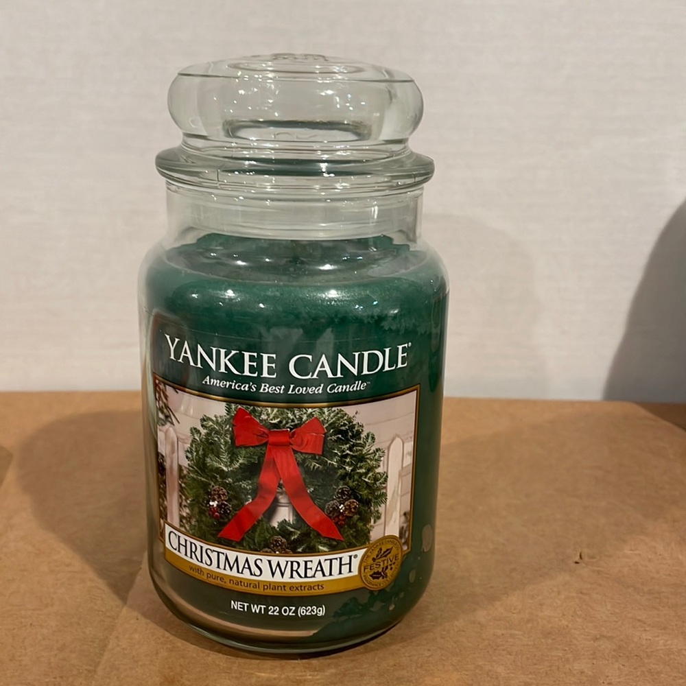 Yankee 22oz Candle Christmas Wreath Rare Brand New!